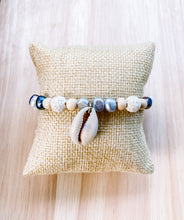 Load image into Gallery viewer, Amphitrite Diffuser bracelet