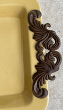 Load image into Gallery viewer, GG Collection Gracious Goods Acanthus Leaf Handle Serving Tray Turkey 23’’ Large

